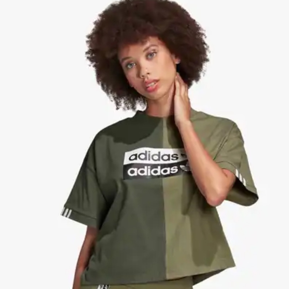 Adidas Color Block Cropped Tee Size Small Oversized